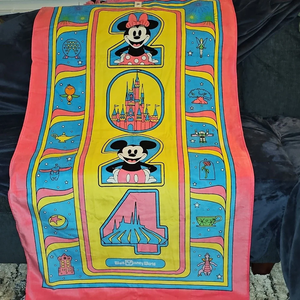Disney Parks 2024 Beach Towel NWT